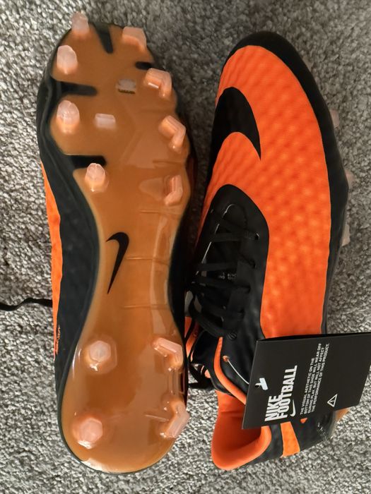 Chuteiras Hypervenom