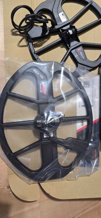 Wykrywacz metali Minelab Equinox 900 + pointer 40+ 3 cewki + torba