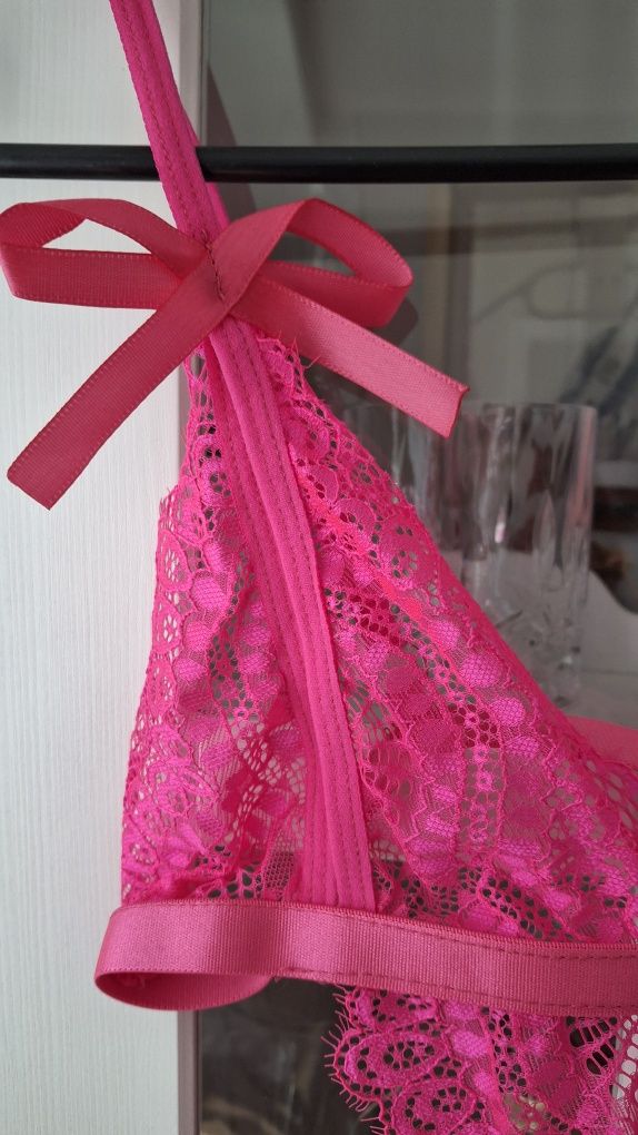 Różowe koronkowe body bielizna erotyczna S