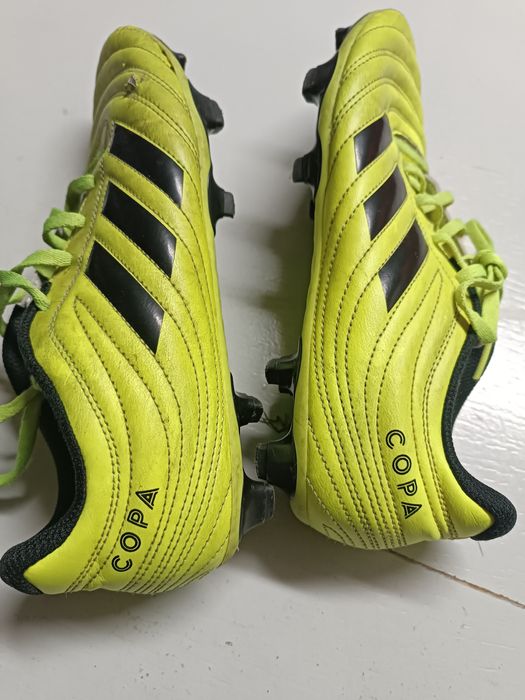 Adidas copa florescentes
