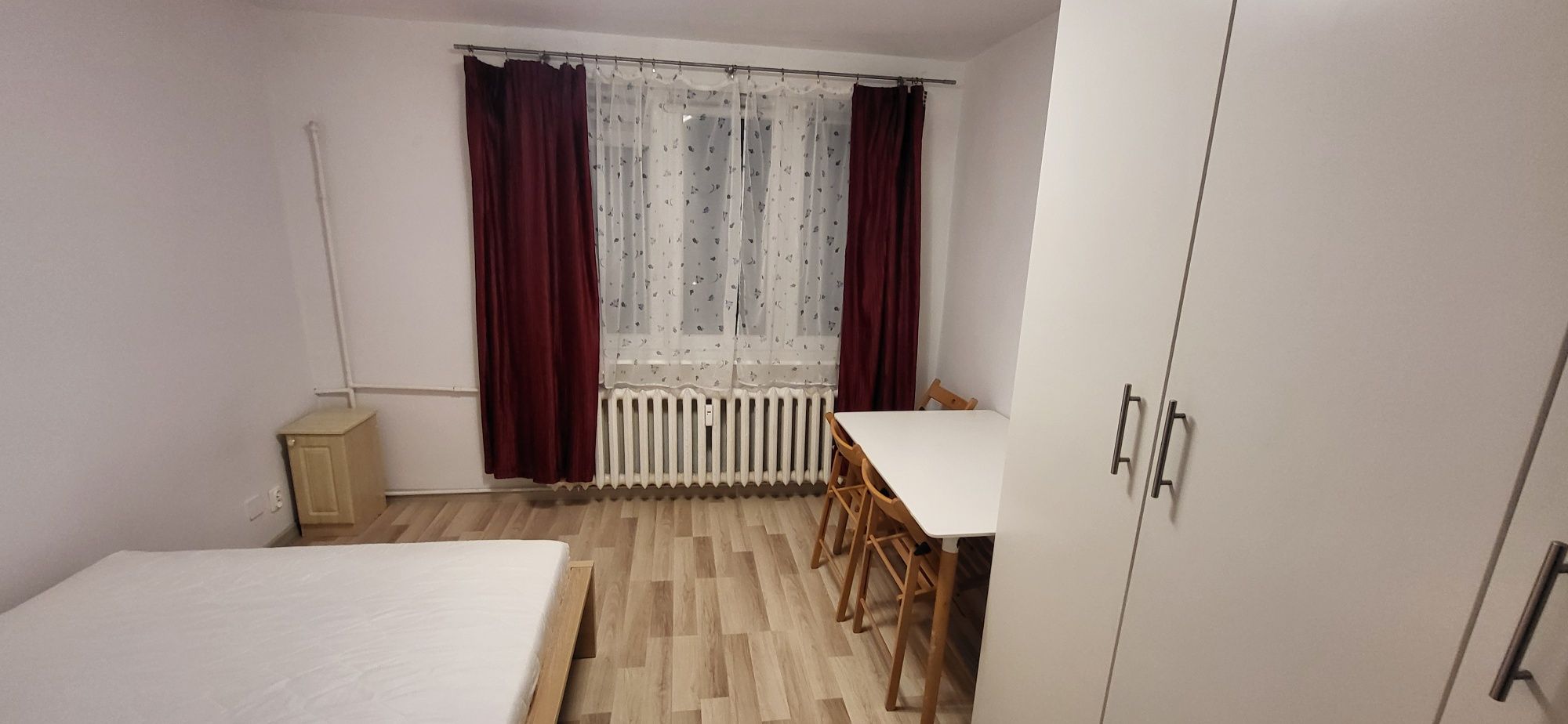 Kawalerka do wynajęcia w dobrej lokalizacji