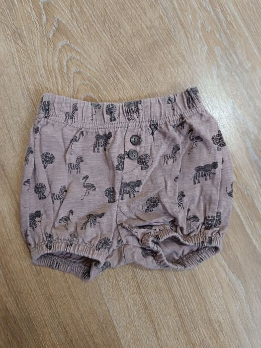 Mix zestaw krótkich spodenek chłopięcych 62 cm