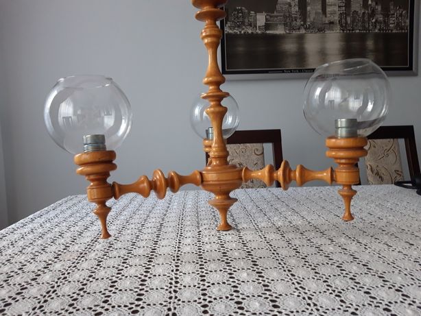 Lampa drewniana szklany klosz