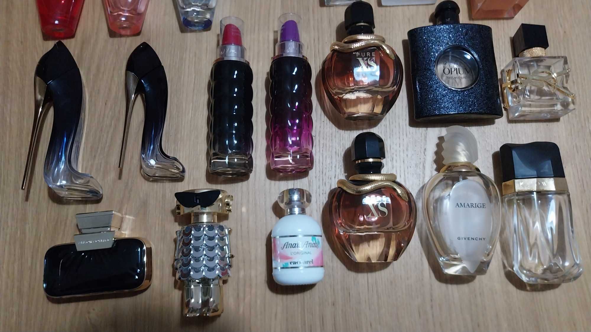 31 Frascos de perfume