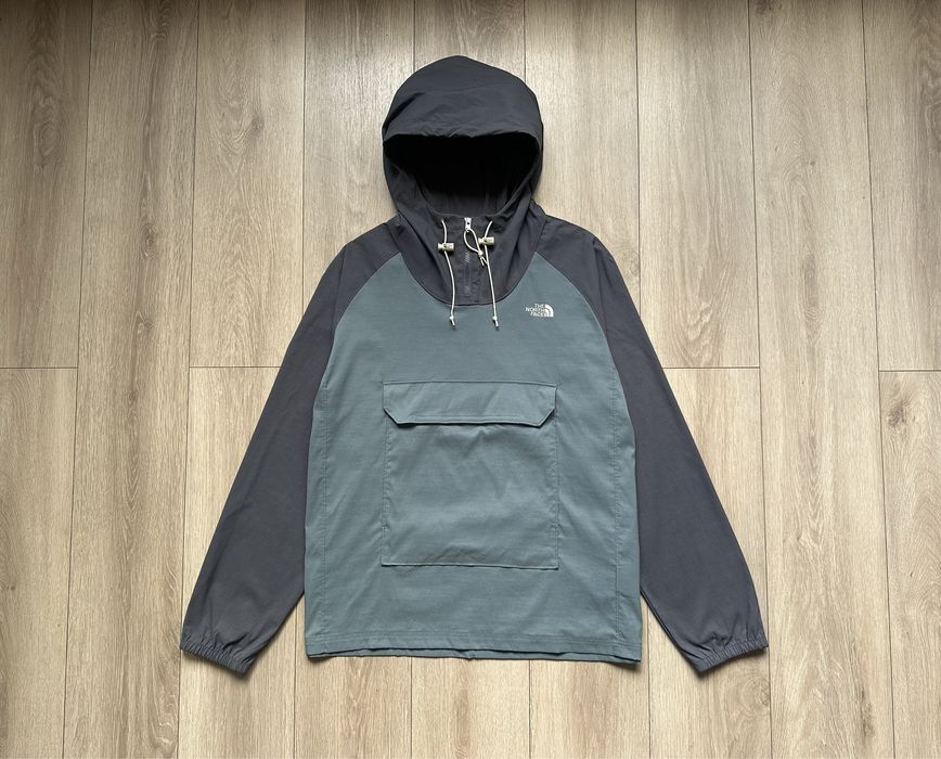 Куртка анорак The north face