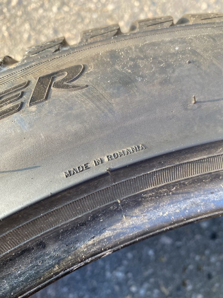 235/45/18 (22 рік) Pirelli