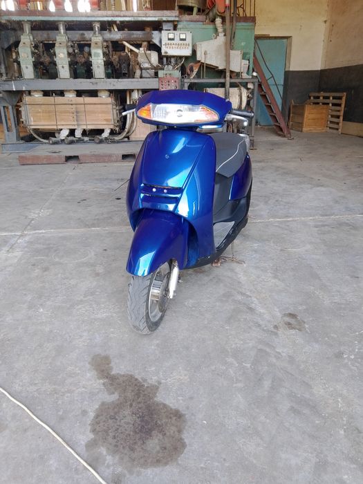 Продам Honda lead 48