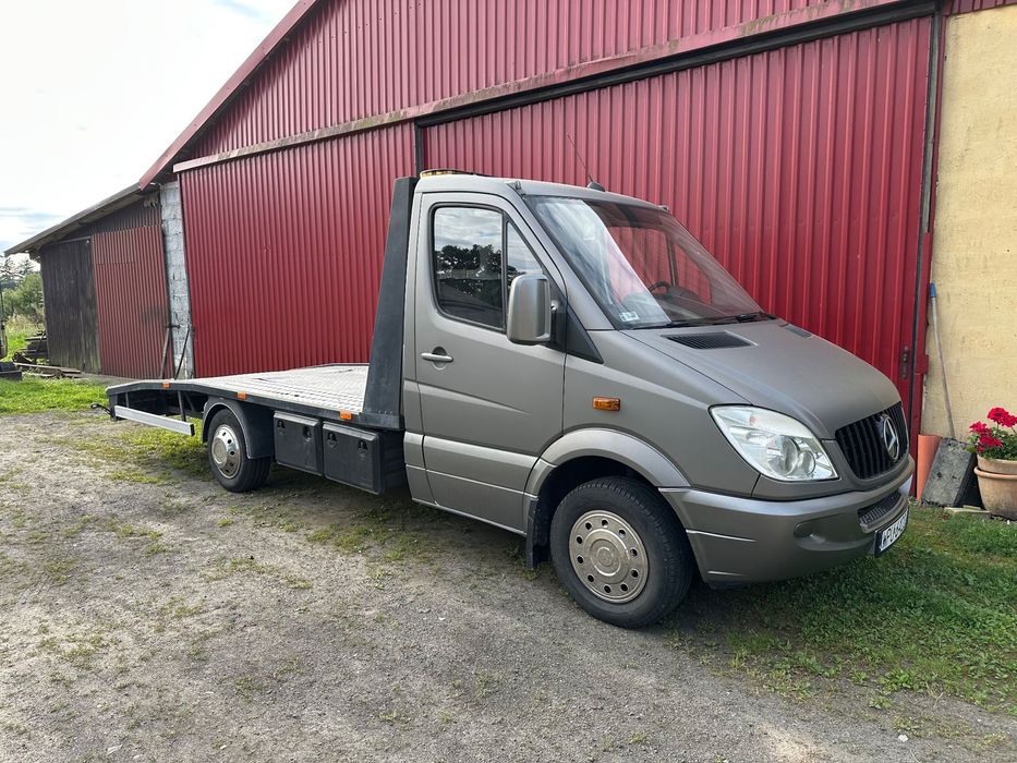 Mercedes-Benz Sprinter 313 CDI  użytkowany od 2013 roku Auto Laweta ład.1510 kg kat.B Automat Tempomat