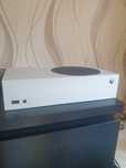 Sprzedam xbox series s plus gry