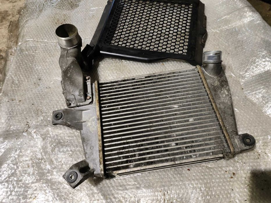Chłodnica powietrza intercooler osłonaMazda CX7 CX-7 2.3T OE
