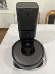 iRobot roomba i8+ ze stacja dokujaca i nakladka do mopowania