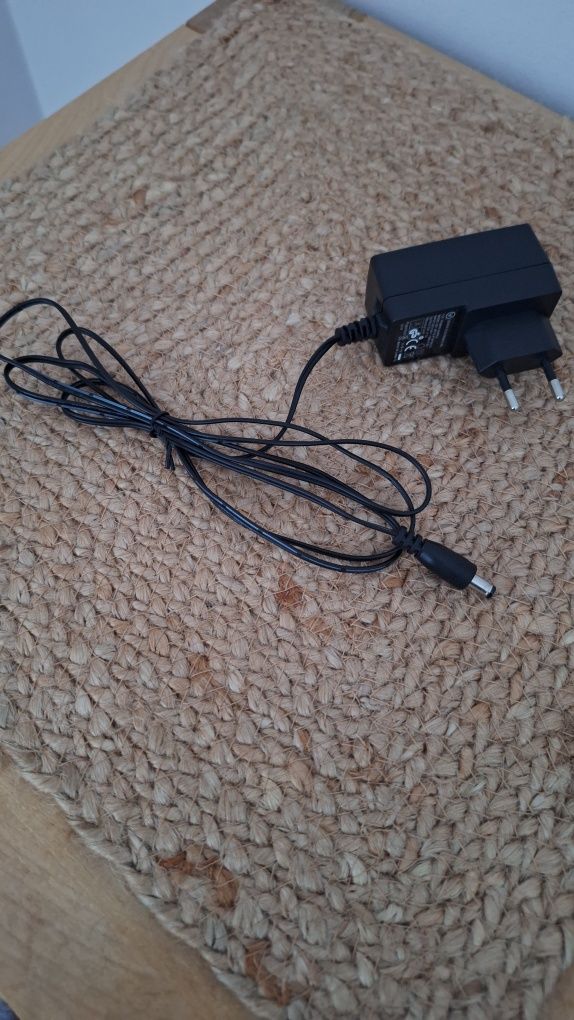 Belkin N600DB router wifi zasilacz patchcord UTP 5e gratis fajny wyglą