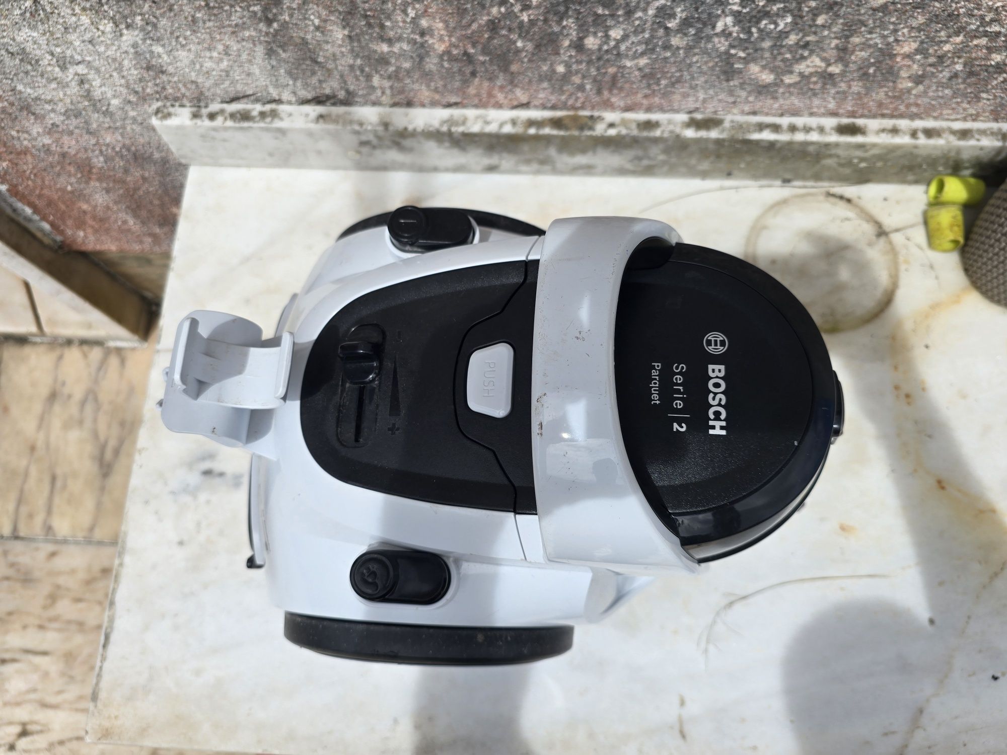 Aspirador Bosch parquet 2 series