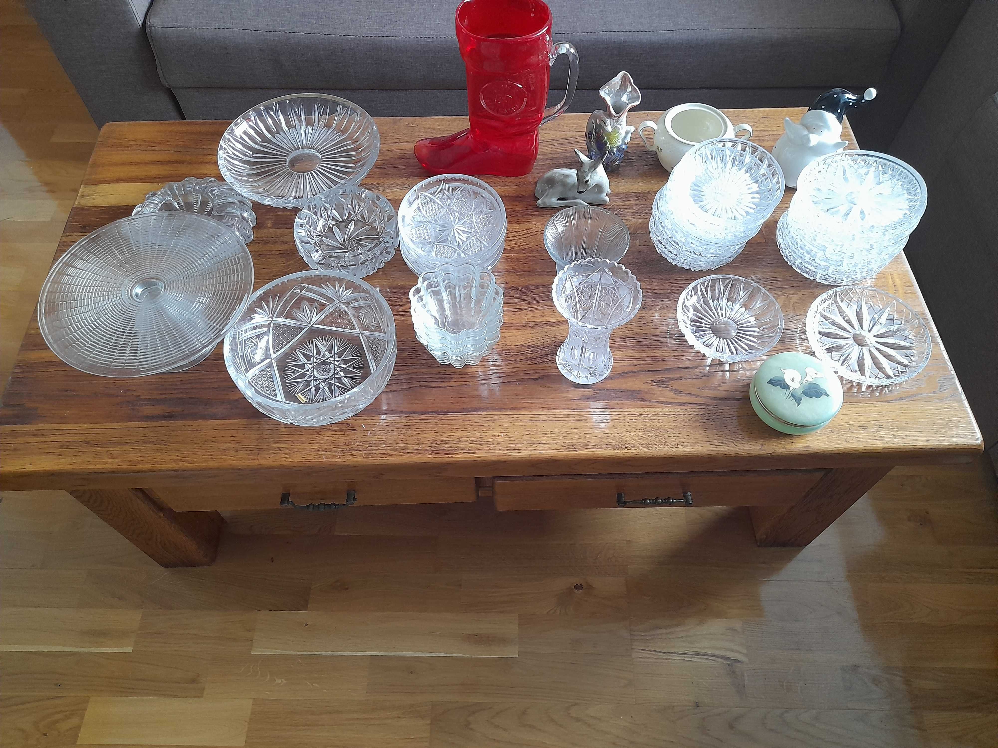 Sprzedam wazony Porcelany krysztaly szklokolorowe PRL