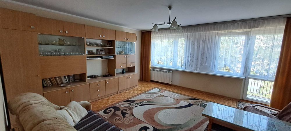 Sprzedam mieszkanie w Radomsku, ul. Piastowska, 3 piętro