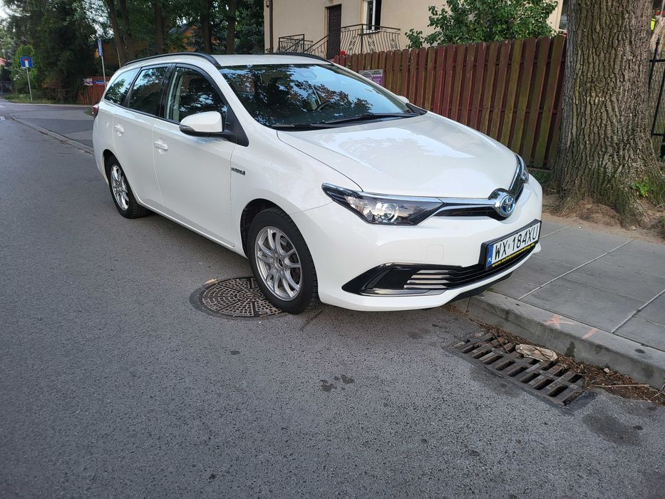 Toyota Auris Hybrid-Gas