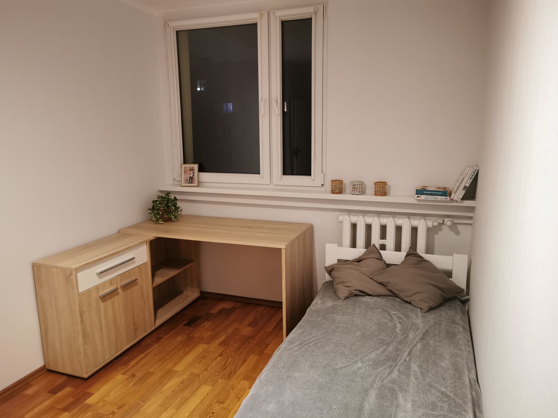 Pokój 12 m2 przy Wesołej (ok. Aquaparku/UE)