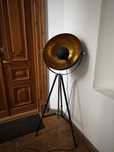 Lampa kare design, studio loft, minimalizm bauhaus art deco