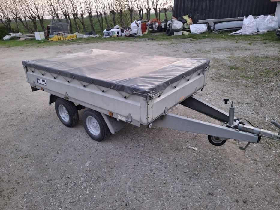 Przyczepa lekka Variant 750 kg Dwie Osie .
