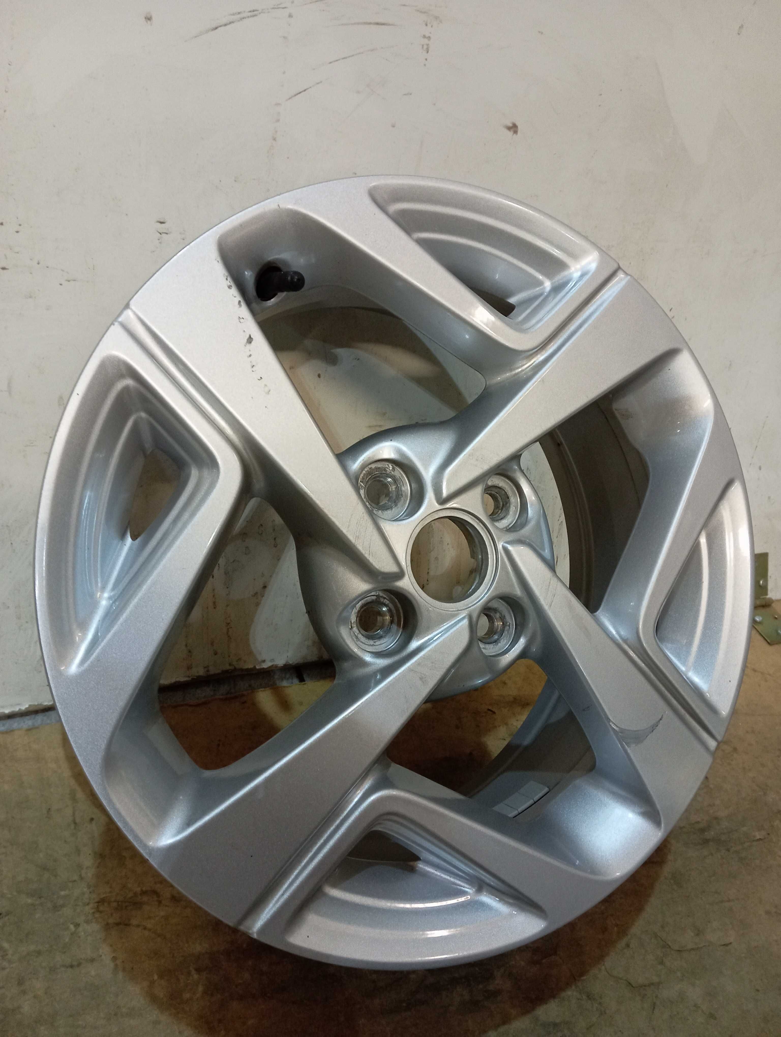 Felga Hyundai i10 15" 4x100 ET48 6J 52910-K7100