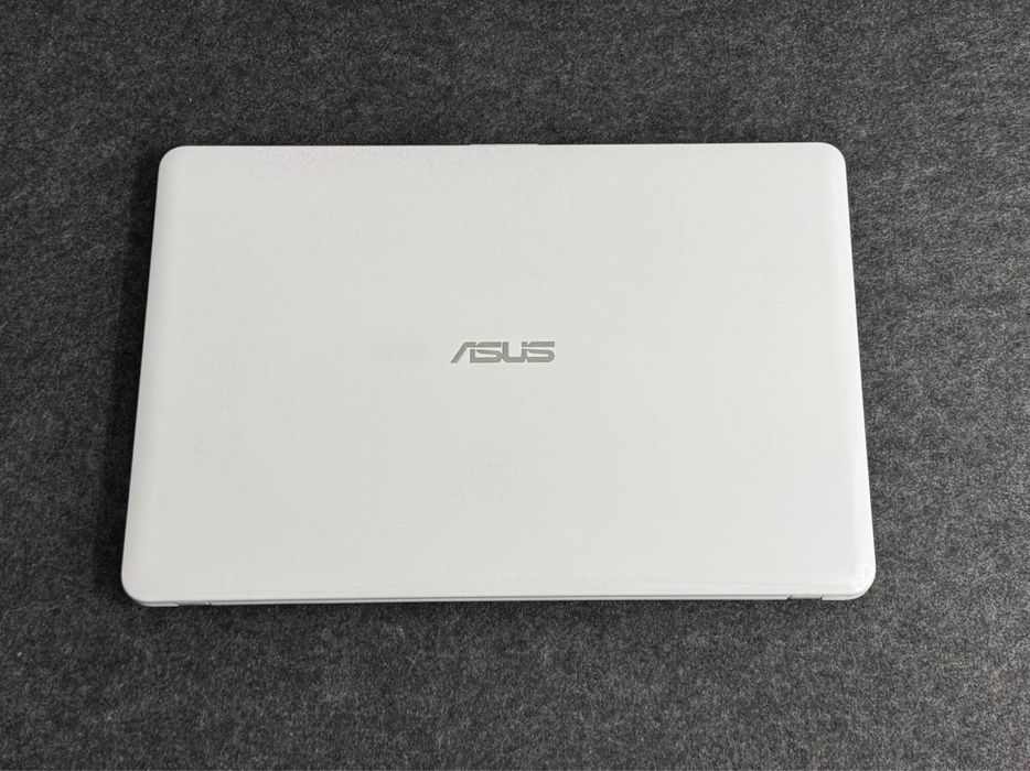 Ноутбук Asus E502 Core i7 8GB Батарея 4 години