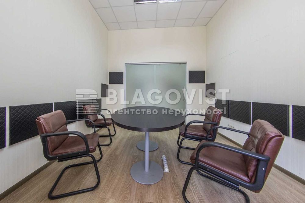 Оренда офісу 200м2 діловий центр посольский квартал Б. Хмельницького