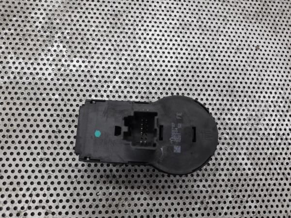 Botão / interruptor de luzes OPEL Astra J Sports Tourer
