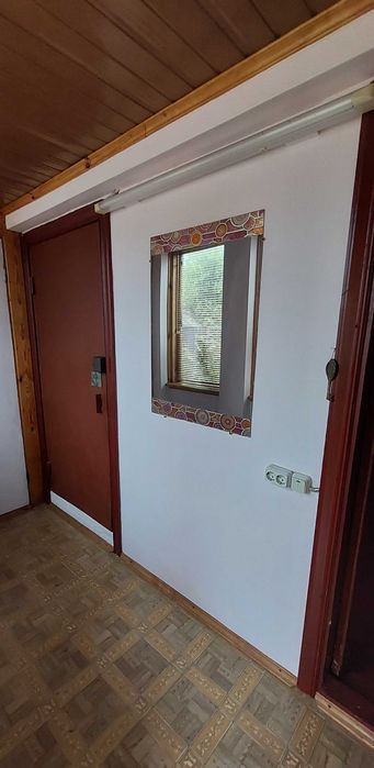 Продам будинок з земельною ділянкою