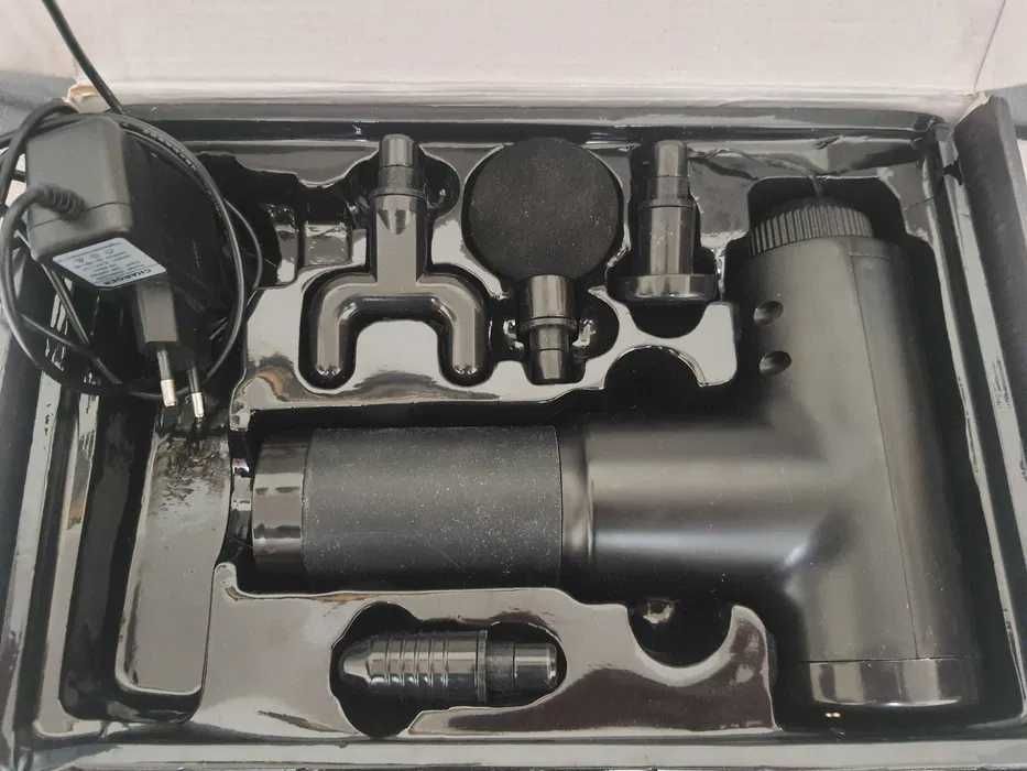 Ударный массажер Fascial Gun