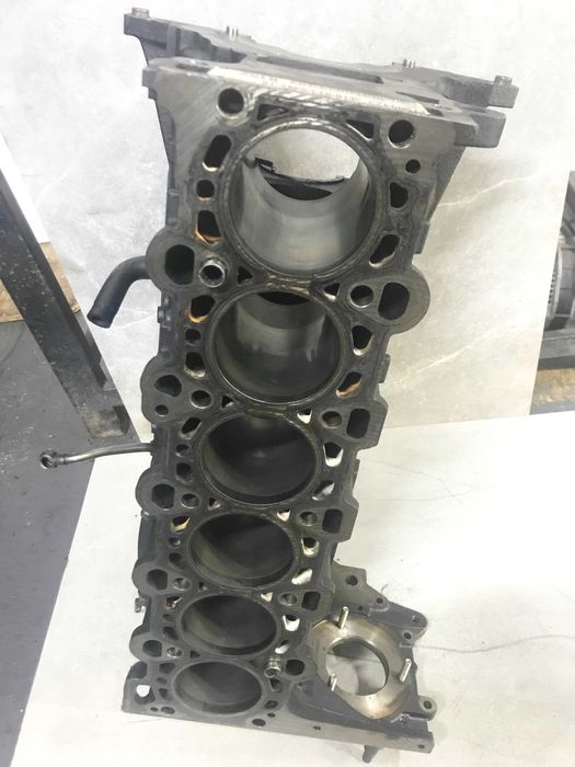 Блок Мотора BMW M57 2.5d 256D1 M57D25 Дизель БМВ Мотор Двигатель