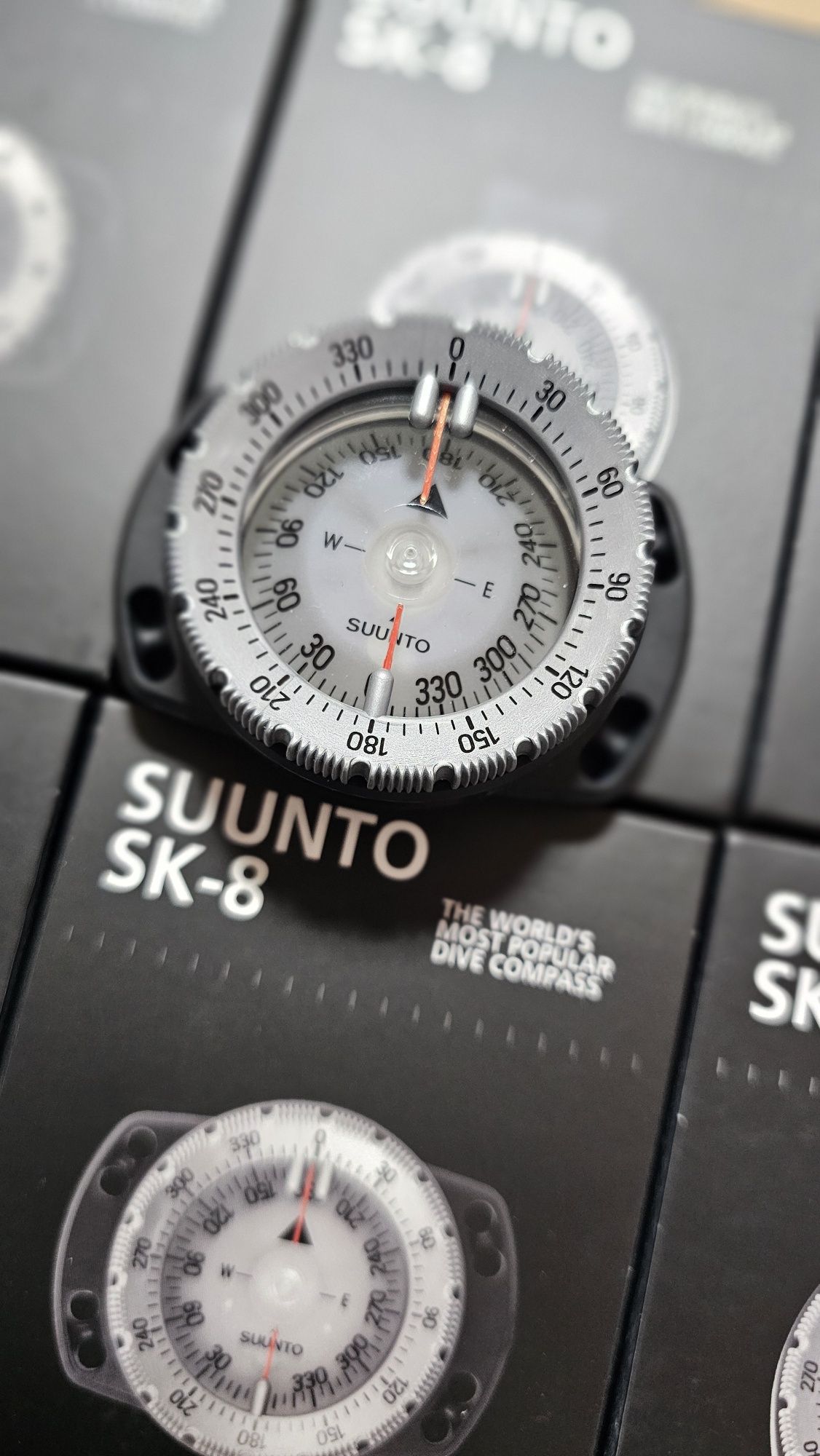 Suunto sk8 nowe w dwóch wersjach