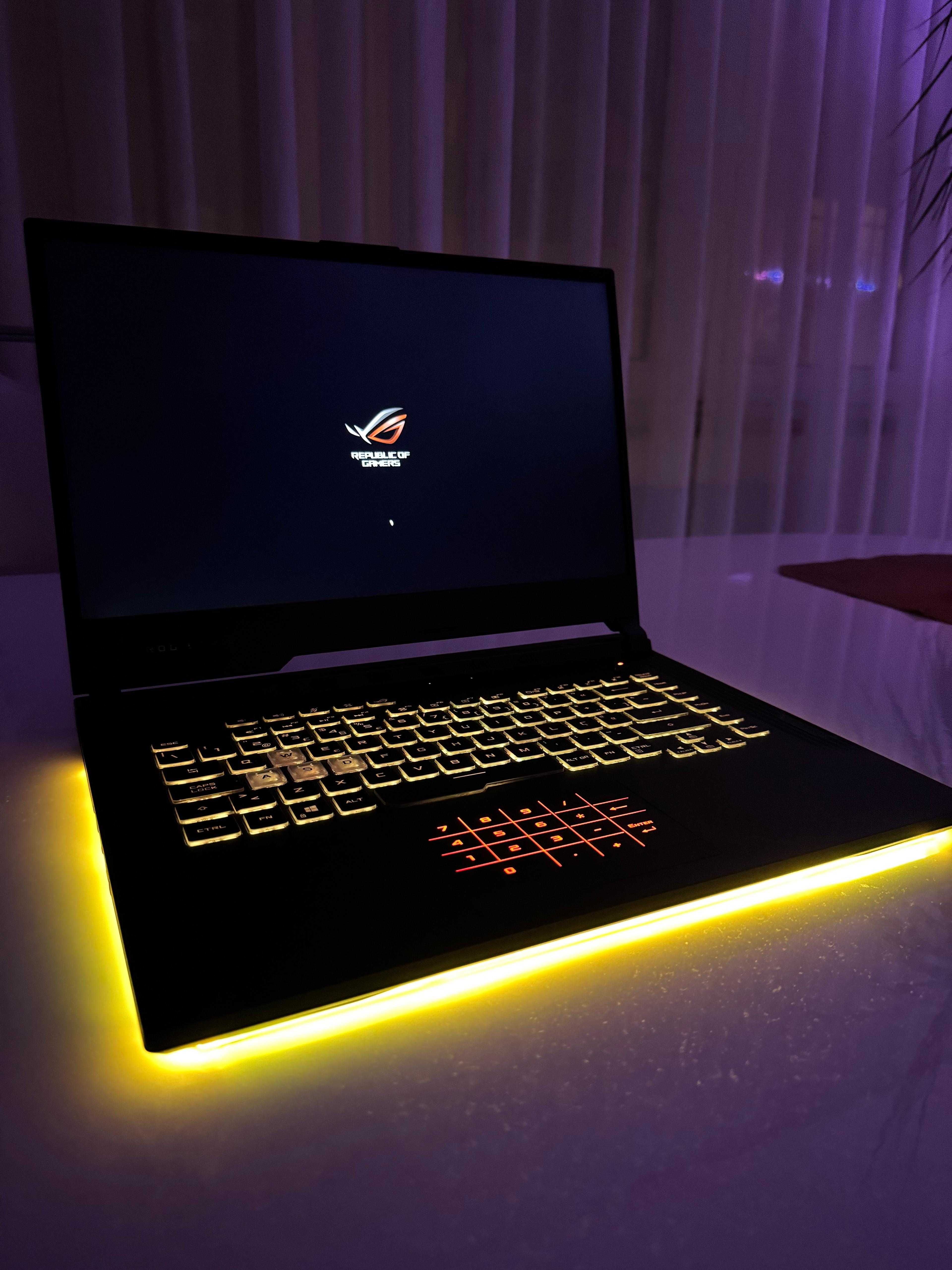 Asus ROG Strix G531GT - i7-9750H - 16GB RAM - GTX 1650 - Windows 11