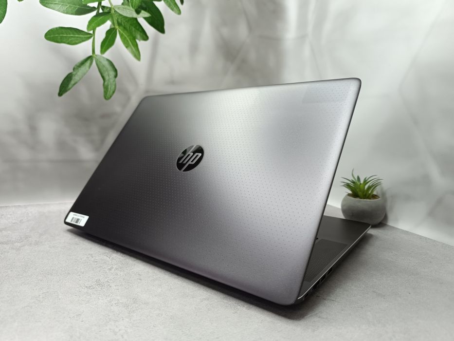 Quadro M1000M 4GB/Ноутбук HP Zbook Studio G3/i7-6700HQ/32/512/15.6"IPS