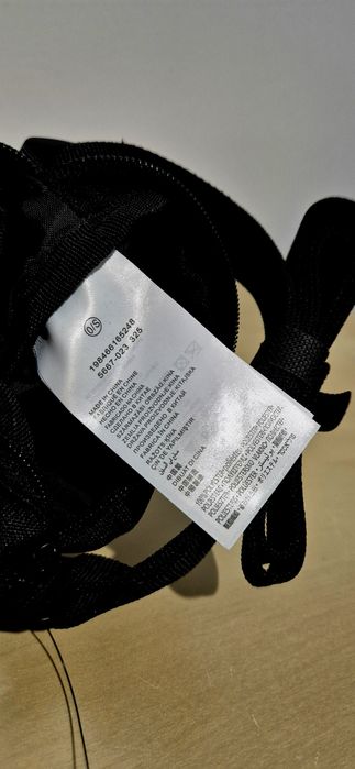 Converse czarna listonoszka nerka saszetka torebka. Oryginalna.