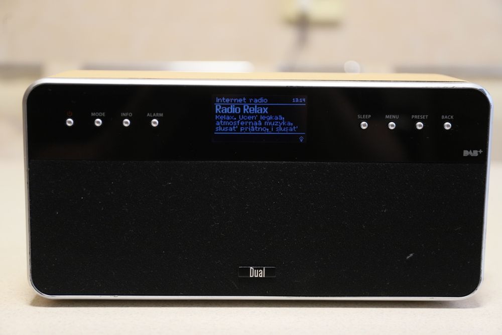 Интернет радио DUAL