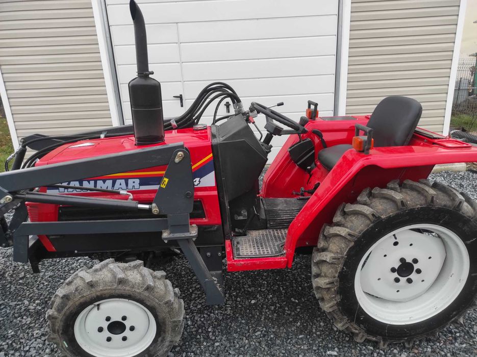 Mini Traktor Japoński  YANMAR FX24 25KM 4x4 WSPOMAGANIE TUR Traktor