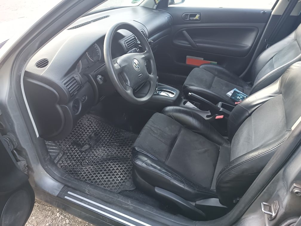 VW passat b5, 2002, benzyna 2.0, automat