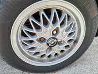 Jantes 14 4x100 GM (Opel Corsa) + Farol dianteiro direito