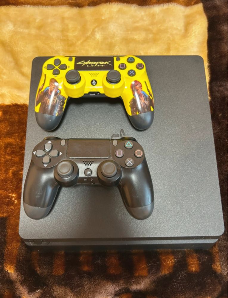 Ps 4 w batfzo dobrym stanie