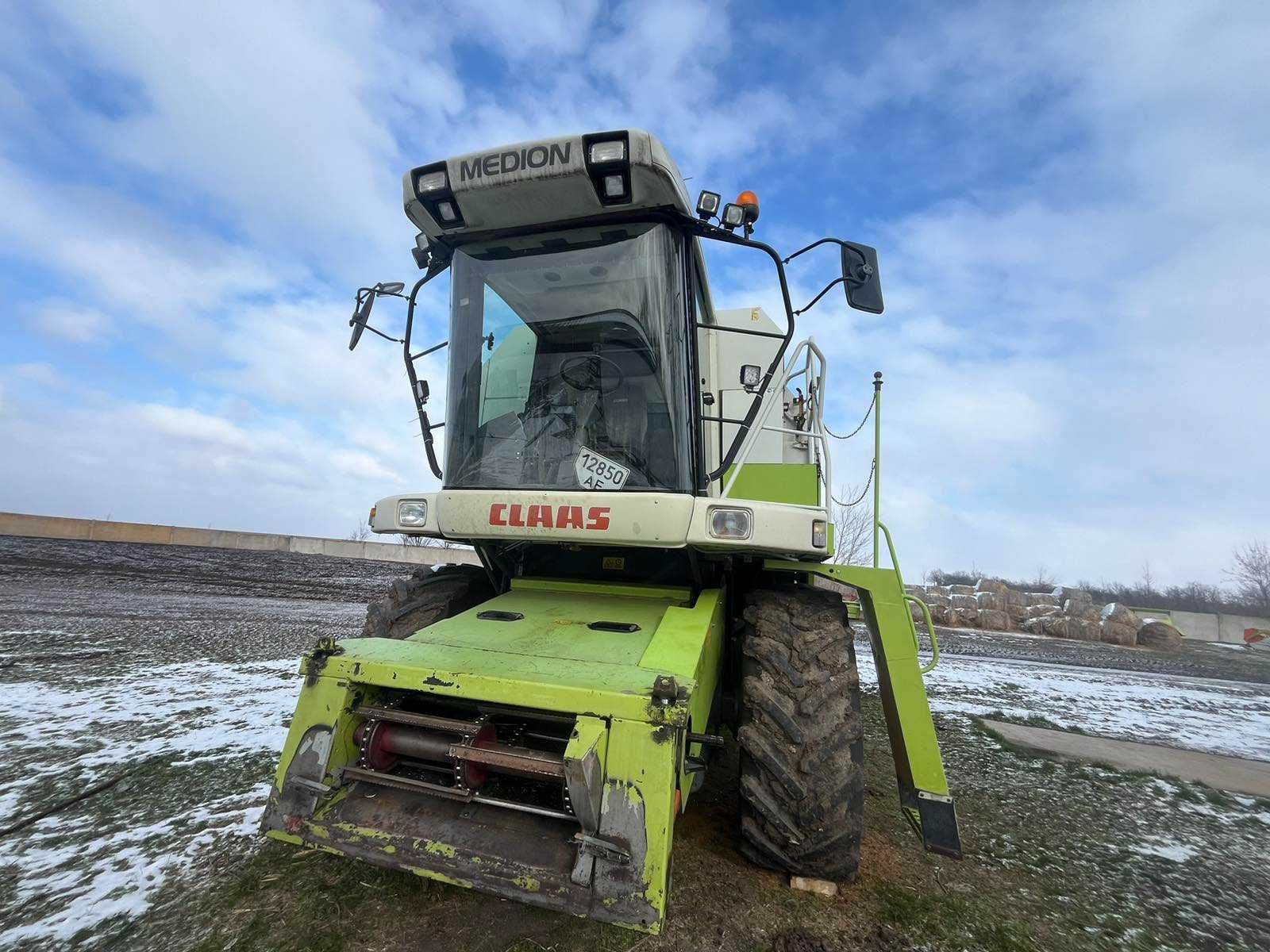 Комбайн Claas Medion 2008