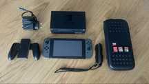 Nintendo Switch + 3 gry + etui przenośne + karta pamięci 128gb
