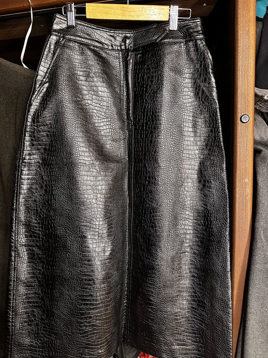 Спідниця з екошкіри