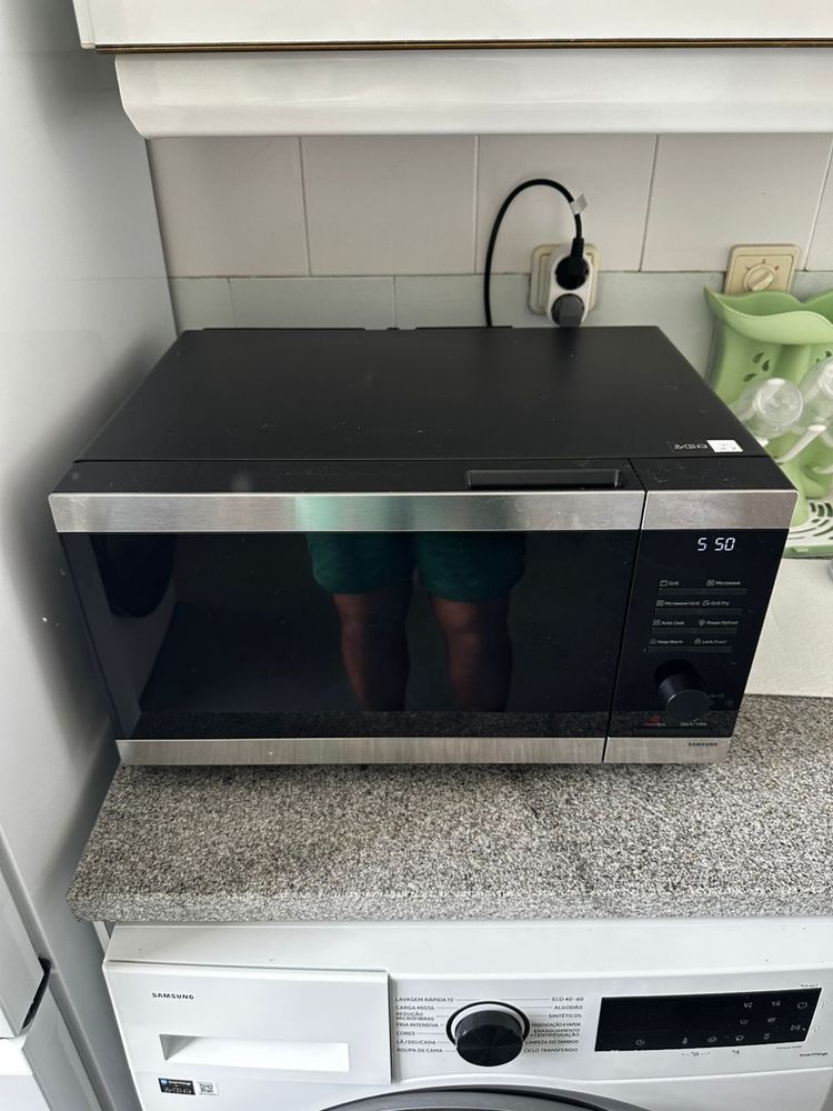 Microondas semi novo