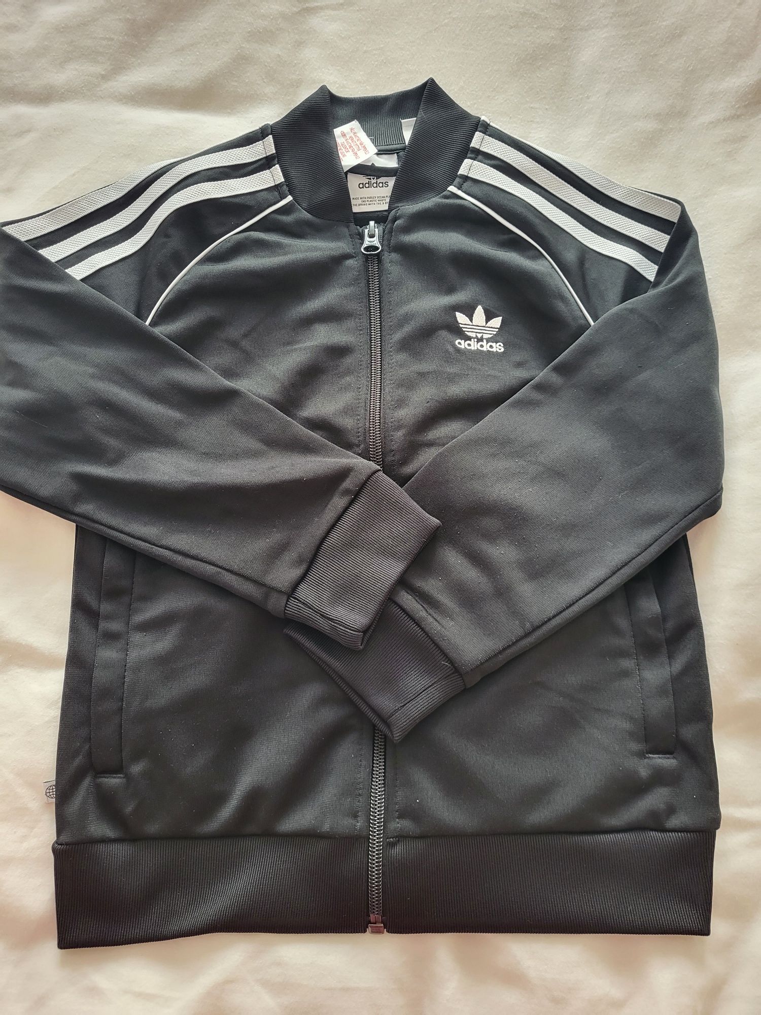 Dres chłopięcy Adidas rozm.122