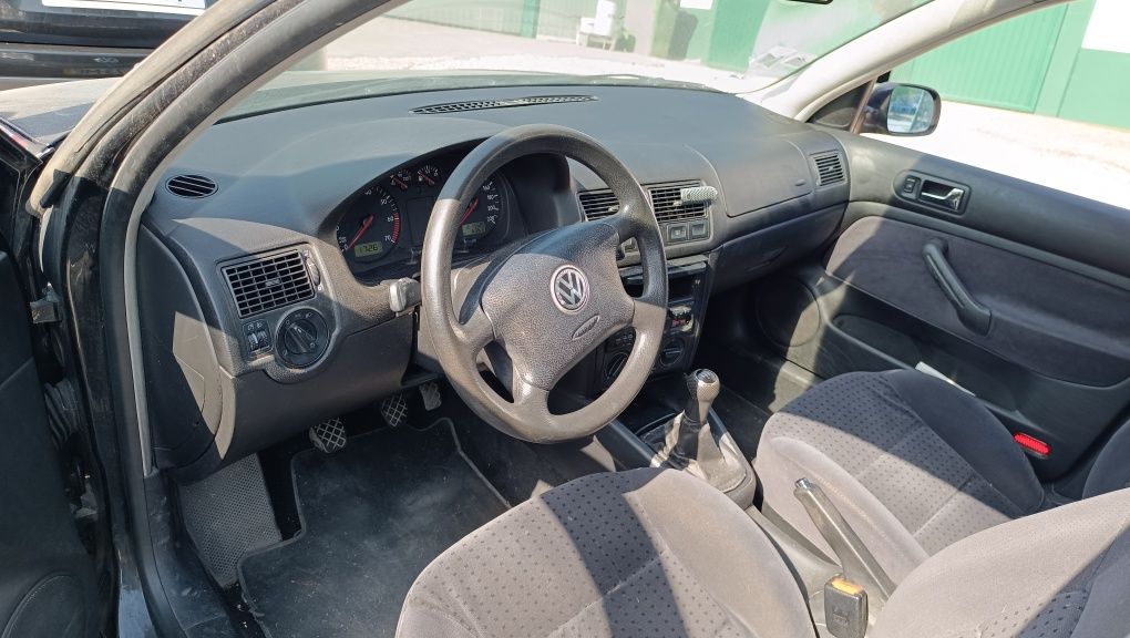 VW golf 1.4 gasolina