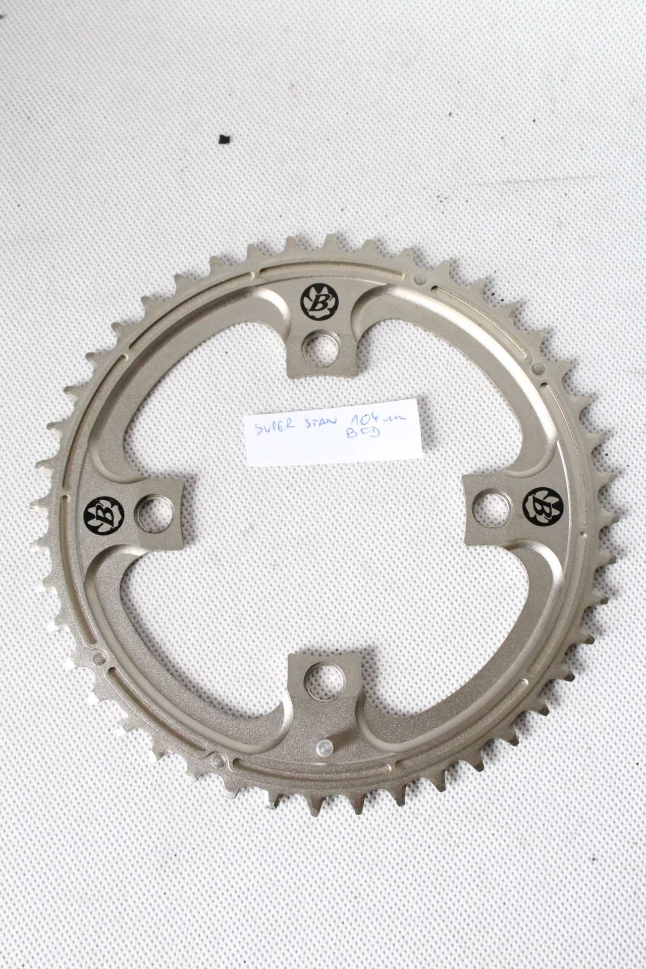 zębatka rowerowa 104mm BCD 44T BONTRAGER aluminium BH9