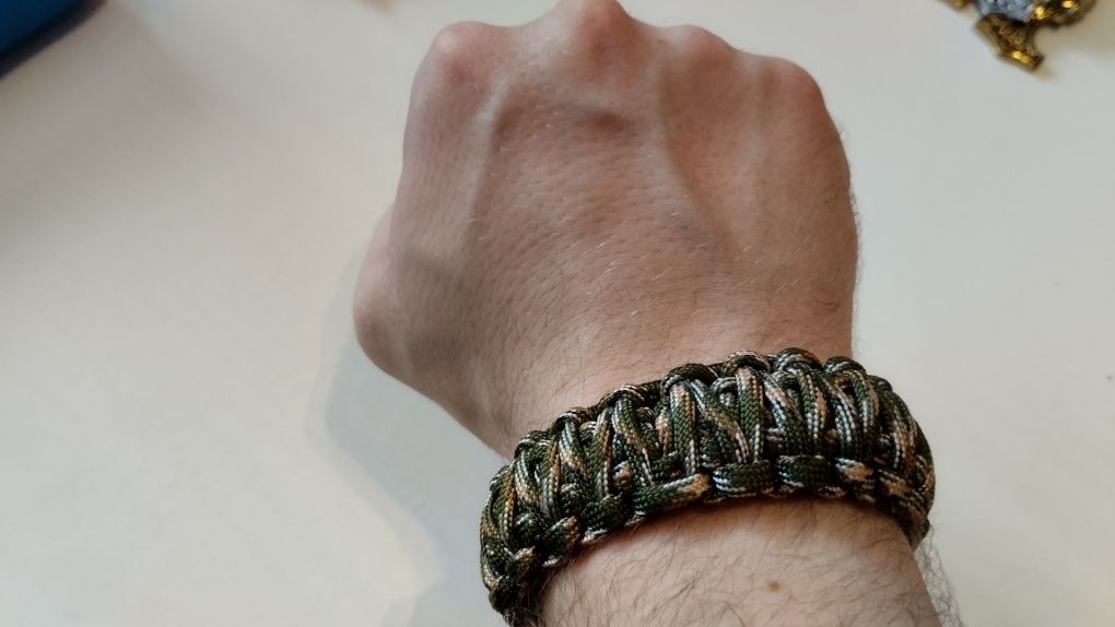 "KingCobra" браслет паракорд (свісток, компас)