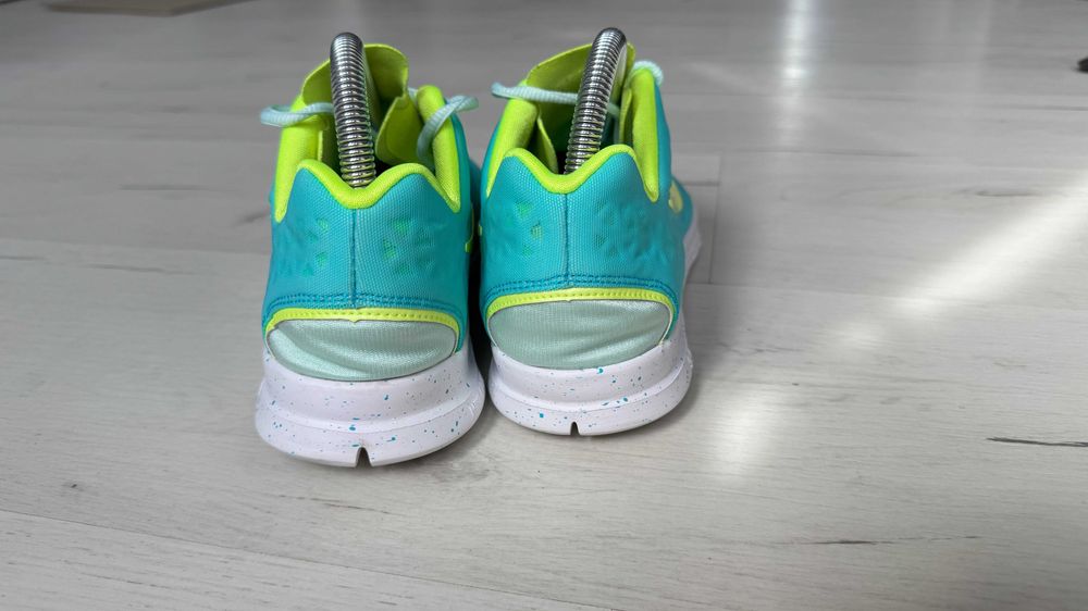 Жіночі кросівки NIke Free Run TR Green/Mint розмір 40, 25,5 см