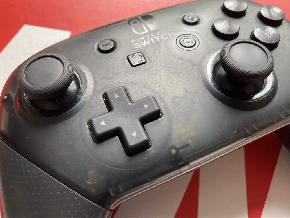Nintendo Switch Pro Controller