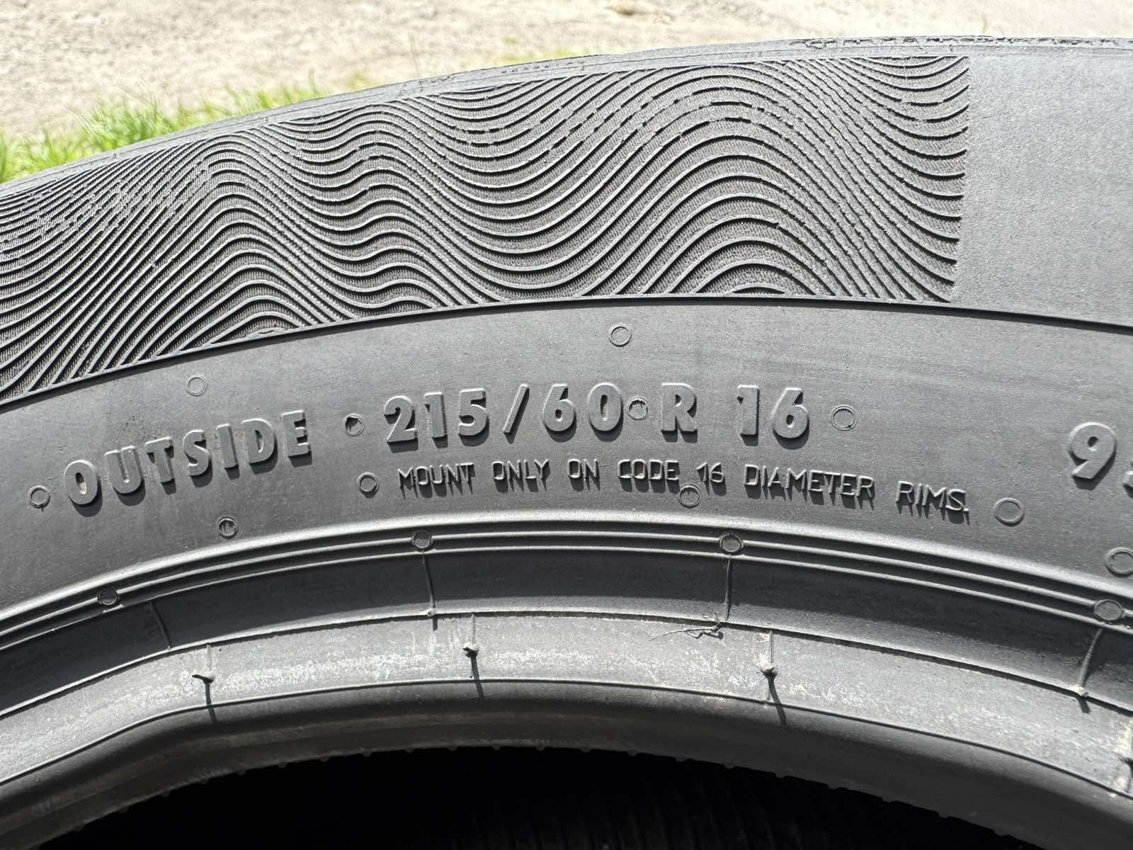 Літні шини  Continental 215/60 R16 резина Р16